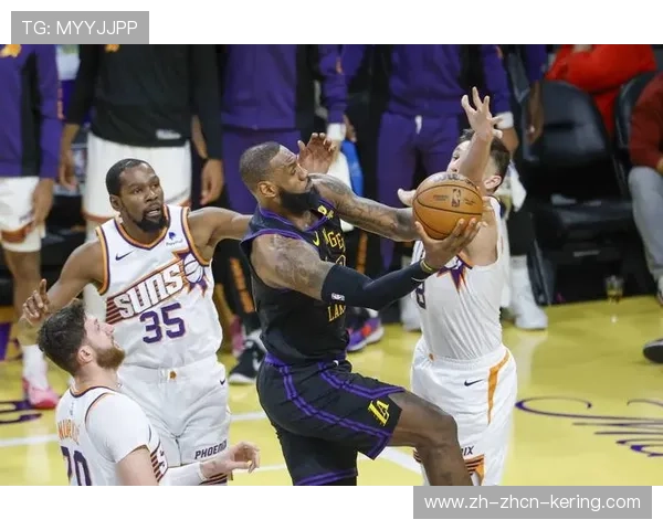 湖人拉拉维亚26分成逆转奇兵,末节关键表现助球队取22胜